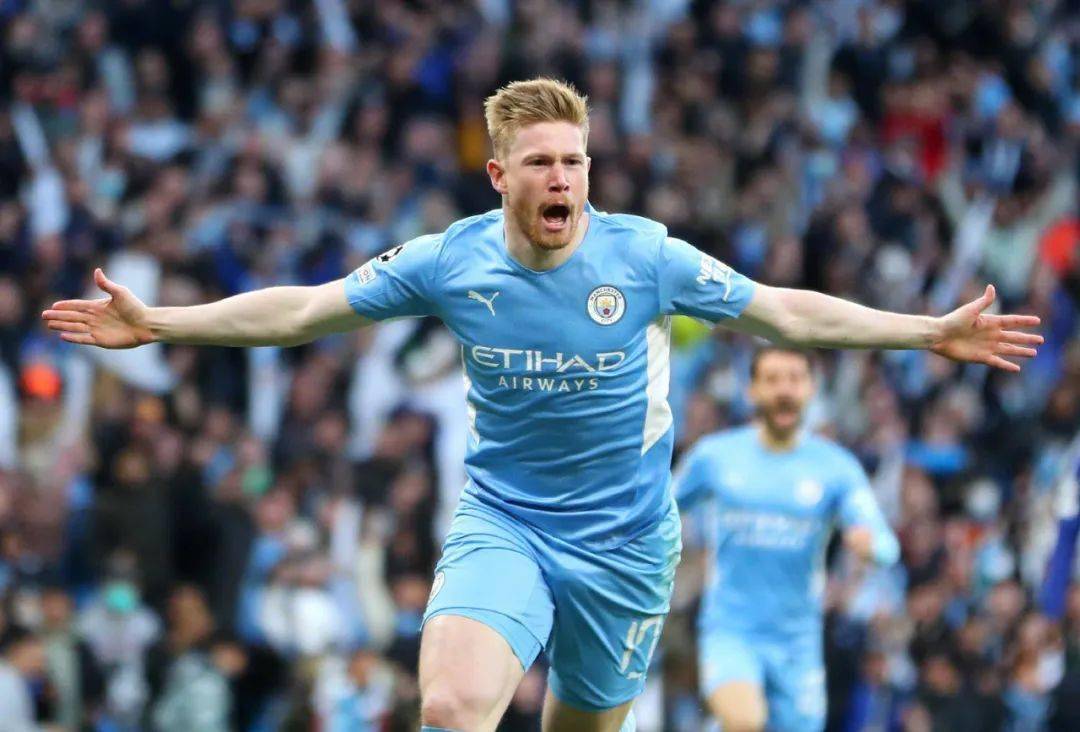 卡拉格：利物浦必须冬窗购买一名中后卫，队内储备已岌岌可危