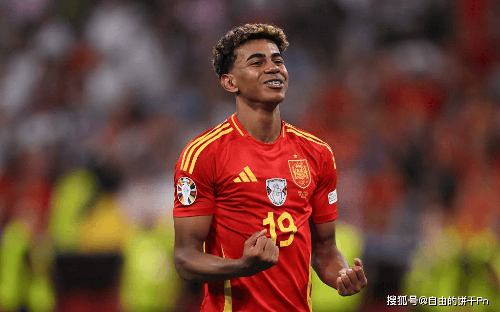 足协杯夺冠次数排名：山东8次居首，国安5次独居次席