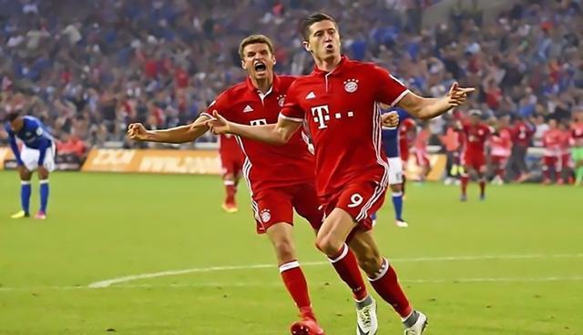 米体：尤文有意托纳利，但需要先卖人或将戴维纳入交易中（米兰体育报称：尤文想签托纳利，须先出售球员或把戴维作为交易筹码）